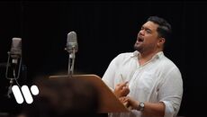  Pene Pati sings "Nessun dorma!" (Puccini: Turandot)