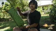 How to Weave a Bag using Coconut Leaves - JordanTo'omalataio