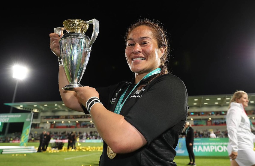 Fiao'o Faamausili celebrates with the trophy following the Women's Rugby World Cup 2017 final. Photo / Getty