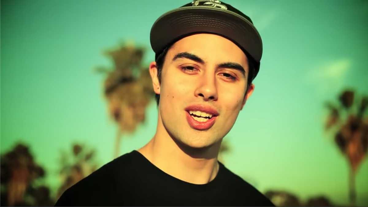 David Dallas Rapper CAUGHT IN A DAZE - DAVID DALLAS ft FREDDIE GIBBS — thecoconet.tv - The ...