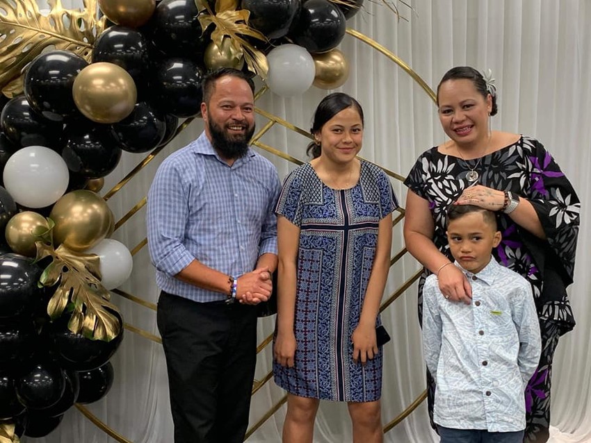 Laura with her family