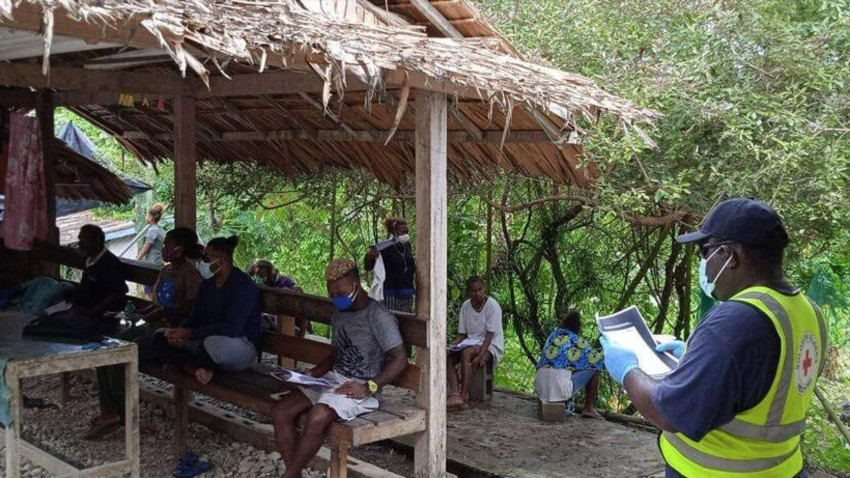 Solomon Islands: Vaccines vitals as COVID overloads health system. Photo credit: IFRC