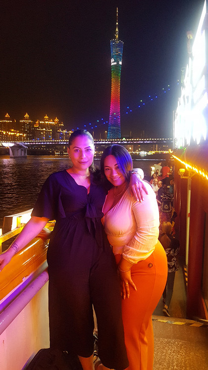 Teuila & Teresa on Pearl River, Gruangzhou, China