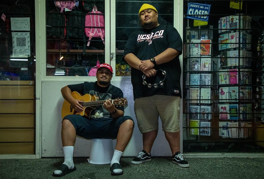 Bass player Elcid Tiai & Keys player Doulos Luatua