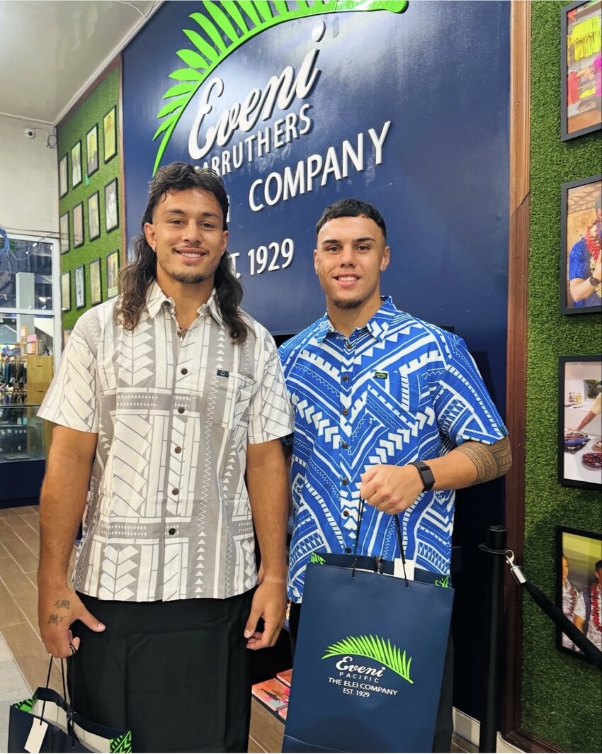Tino Fa'asuamaleaui - Titans Star Front Rower wearing Eveni