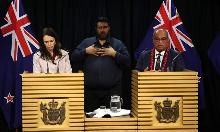 Prime Minister Jacinda Ardern making her announcement about a Dawn Raids apology, alongside Minister for Pacific Peoples Aupito William Sio (PC: RNZ)