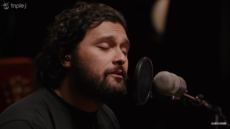 'Brothers' - Gang of Youths lead singer Dave Le'aupepe live for 'Like a Version' 