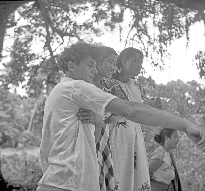 Jack Golson, New Zealand archaeologist, and members of the Pisa household on a 1 day excursion in Falefa, 1957.