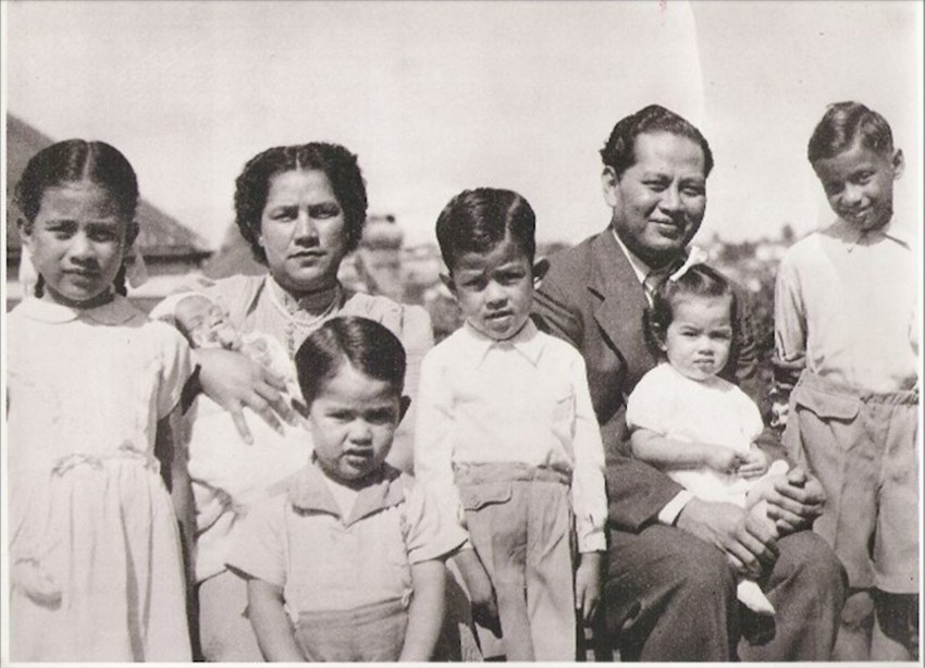 Anae family photo taken in 1954