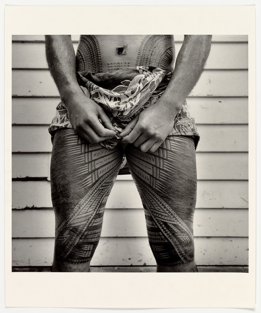 Greg Semu, Front of pe'a, Nouma Kiriau, 1994, gelatin silver print. Purchased 2019. Te Papa (TMP035038)