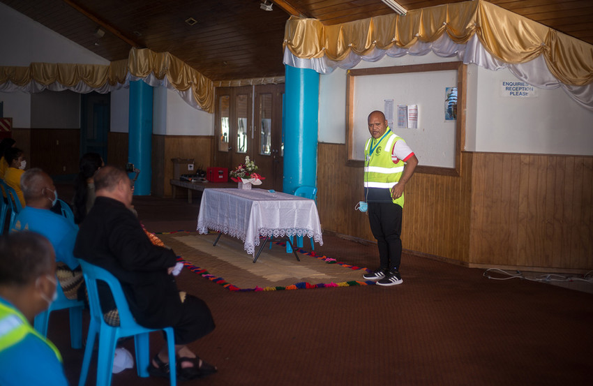 The fono CEO Tevita Funaki addresses church volunteers after their morning prayer before the event