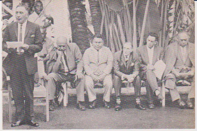 Williams grandfather (far right) sitting next to Apenera Short