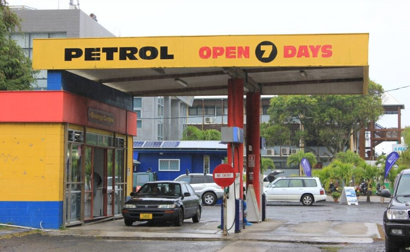A petrol station in Rarotonga Photo: RNZI / Mary Baines