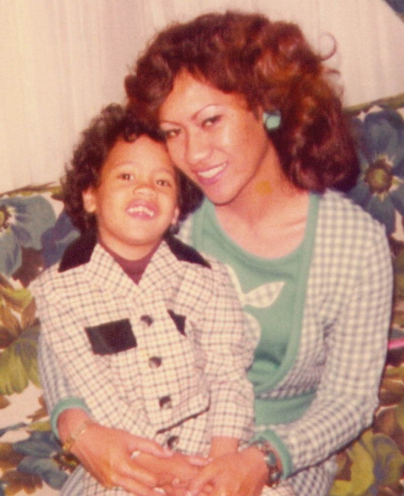 Dwayne Johnson with his mother Ata Maivia Johnson
