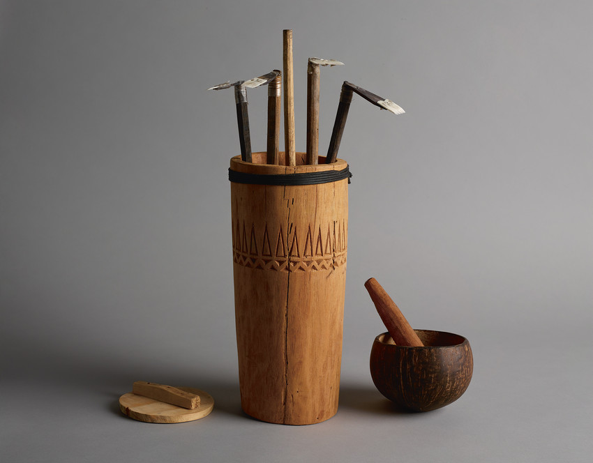 Fig. 138 Autā (tattooing tools) made by Su‘a Sulu‘ape Alaiva‘a Petelo. © Museum of New Zealand Te Papa Tongarewa, photographer Maarten Holl