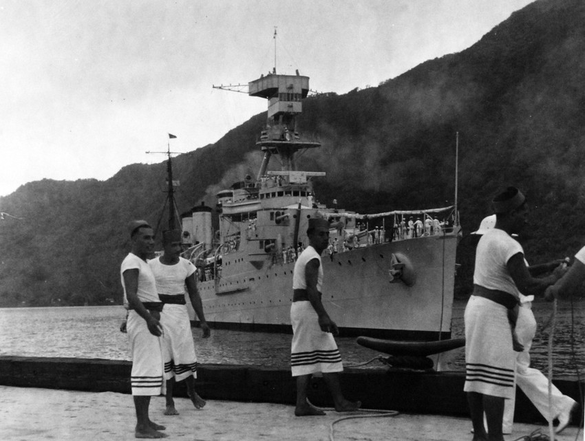 1938. Fita-Fita Guards handling Trenton’s lines at Naval Station, Tutuila, Samoa, March 31, 1938. Official U.S. Navy photograph, now in the collections of the National Archives.