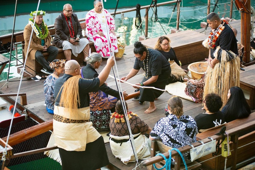 Presentation of the Kava root to Pita Turei (PC: Raymond Sagapolutele)