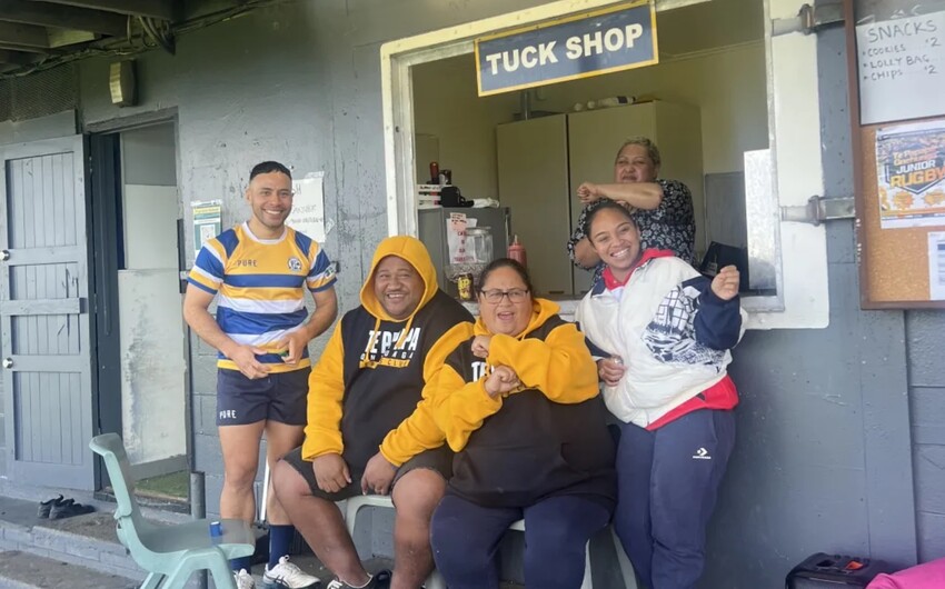 Te Papapa Wolves is Auckland's newest inclusive rugby team, co-founder and rugby player Jay Fa'ata Vaeluaga (standing far left) spoke to RNZ's Pacific Waves presenter Susana Suisuiki about the team. Photo: Susana Suisuiki