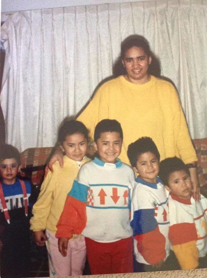 Siblings in Burien, WA - 1989